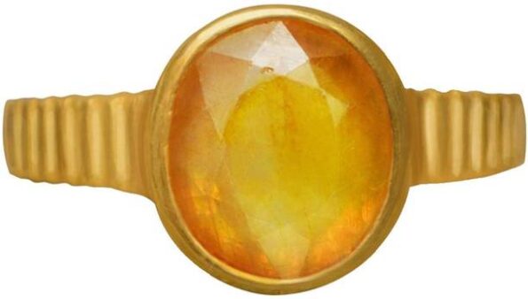 Green Zircon 7.00 Ratti Gemstone Ring For Men And Women...