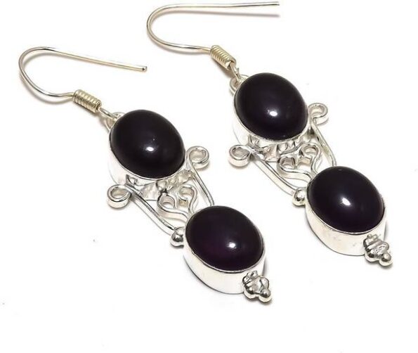 Gempro Genuine Gemstone Chinese Turquoise and Black Spi...