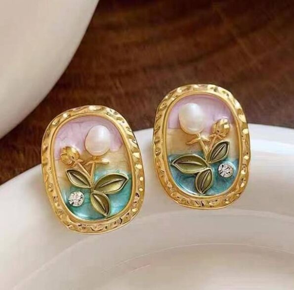 Earrings for women girls korean stylish Studs golden ea...