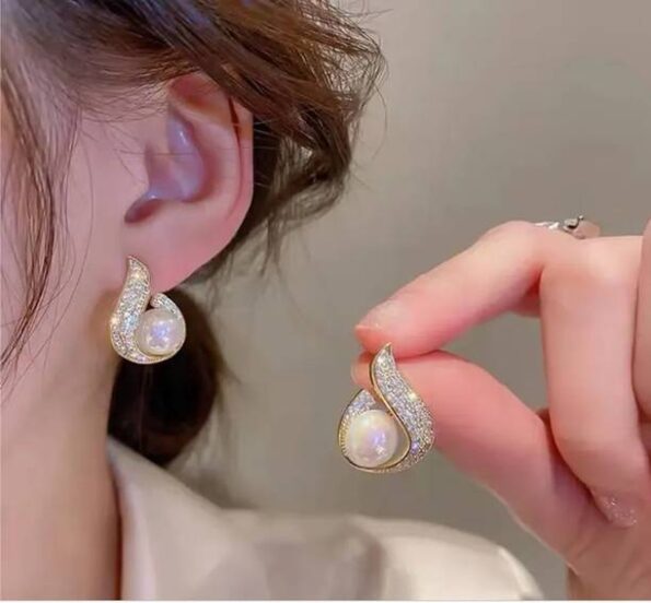 Girly Stud Earrings For Women Metal Stud Earring