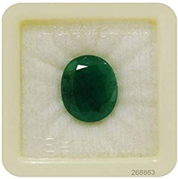 Natural Certified 7.25 Carat Natural Green Crystal Loos...